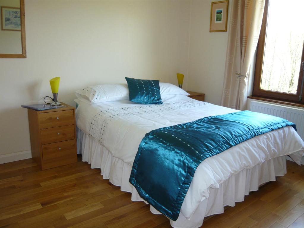 Payzac  Lakeside Bed And Breakfast חדר תמונה