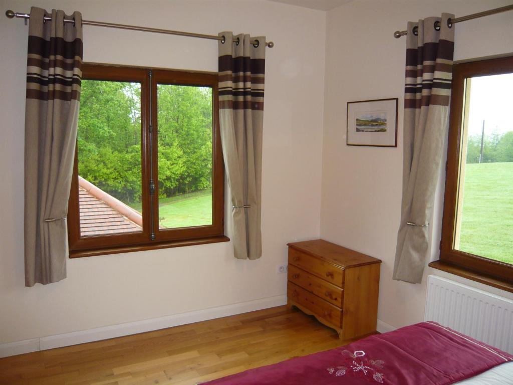 Payzac  Lakeside Bed And Breakfast חדר תמונה